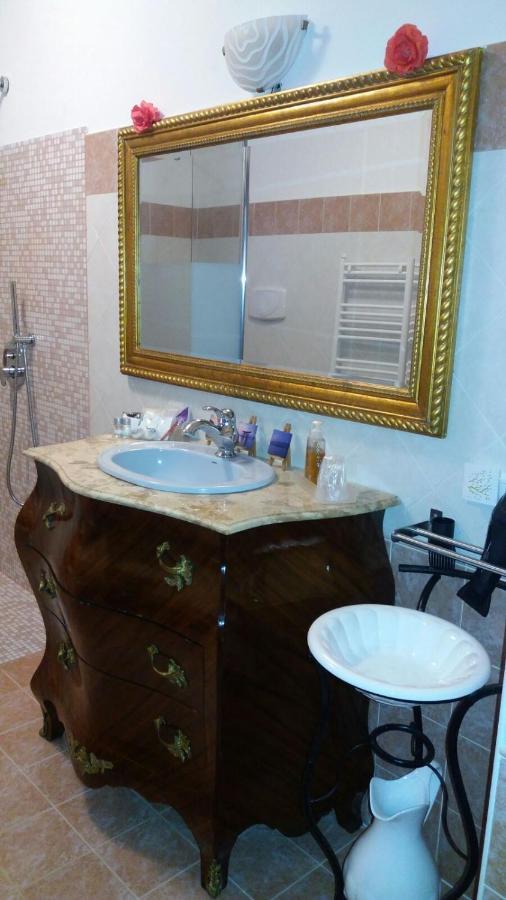 Crisam Bed & Breakfast Sabaudia Dış mekan fotoğraf